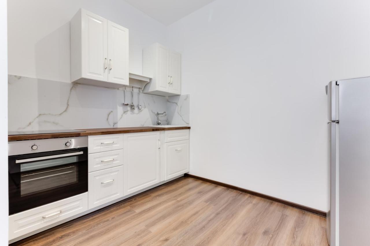 Free Days Luxury Apartment Prag Dış mekan fotoğraf